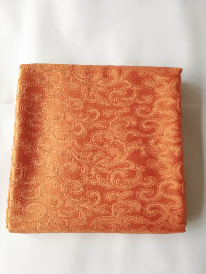 Scampolo di tessuto damascato Dis. Virgoletta 280x280 cm. Col.Arancione. B570
