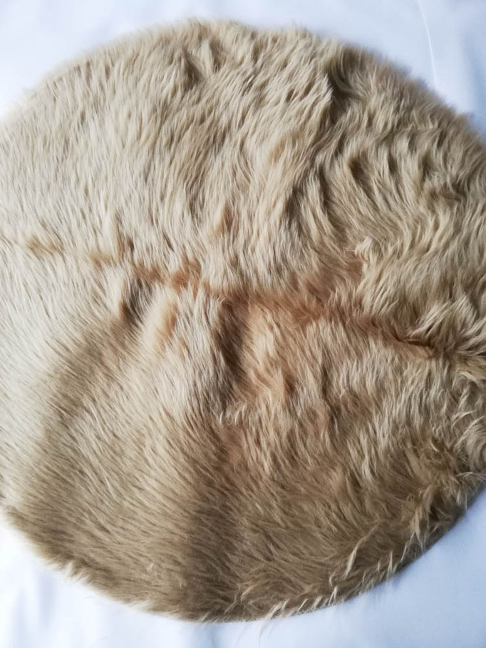 Tappeto rotondo 90x90 cm peloso in pelliccia in tinta unita. Col.Beige. B775