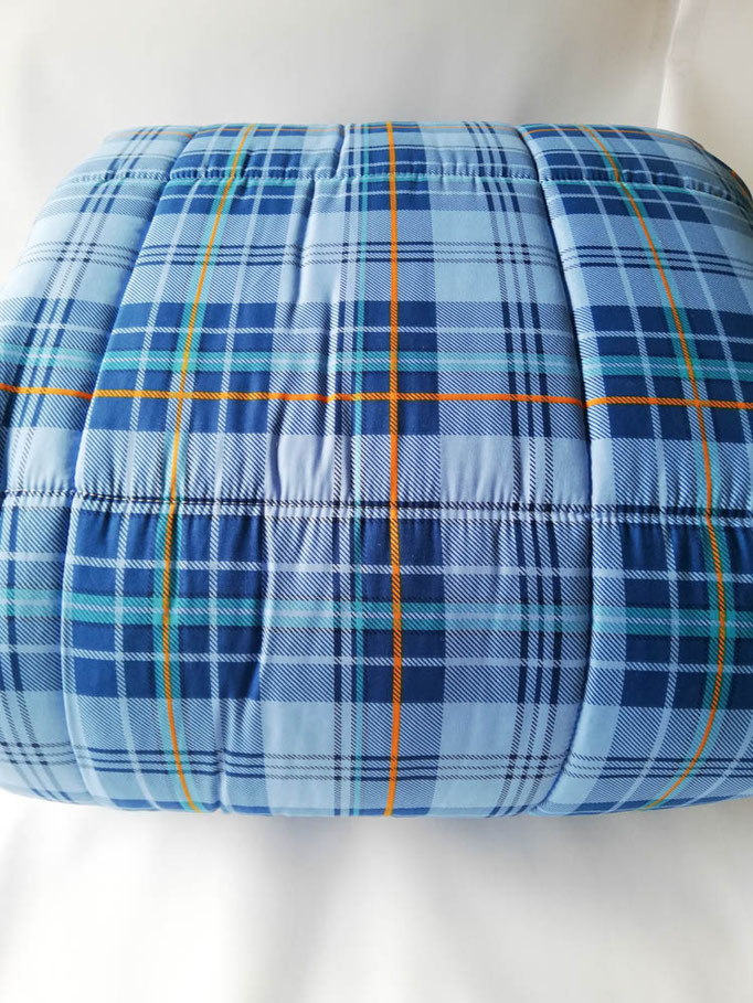 Trapunta piumone matrimoniale invernale scozzese Laura Blasi. Art.Tartan. Col.Blu. B935