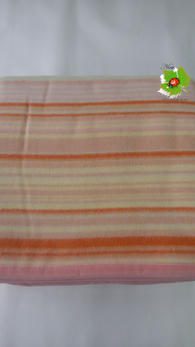 Coperta jacquard misto lana matrimoniale codival. Art.Tesy. Col.Rosa.B26