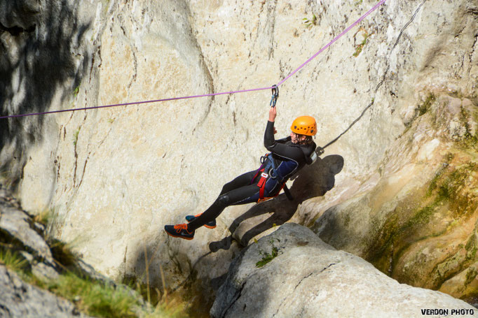 activite insolite tyrolienne viaferrata acrobranche verdon