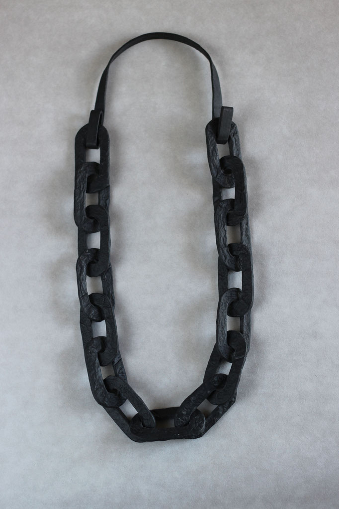 Circa black