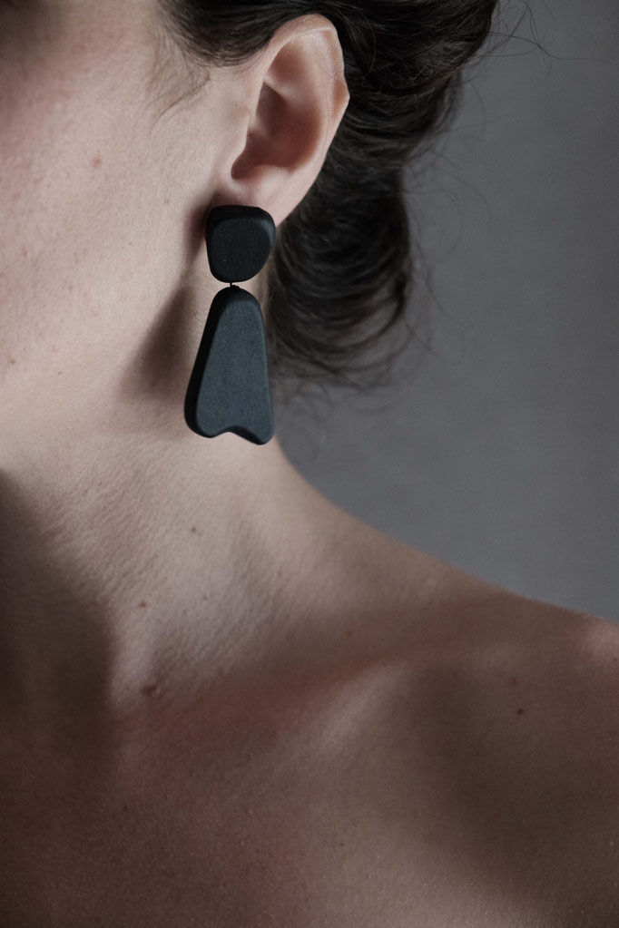 Roxi earrings drop black 6cm sterling silver post