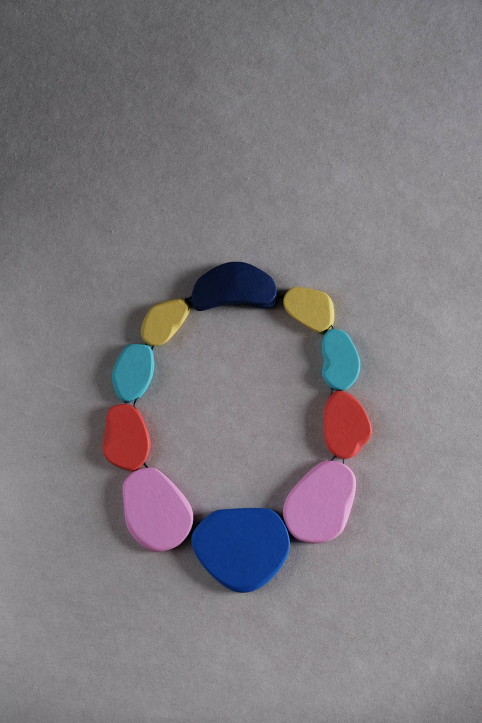 Roxi necklace short multi colored 41cm