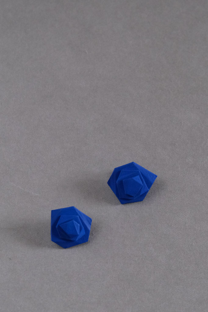 Rosa earrings blue 2,5cm sterling silver post