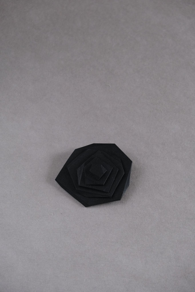 Rosa brooch black 8cm magnetic or pinback closure