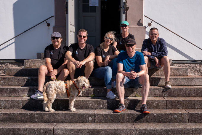 Banjo, der Bandhund war natürlich auch überall dabei.