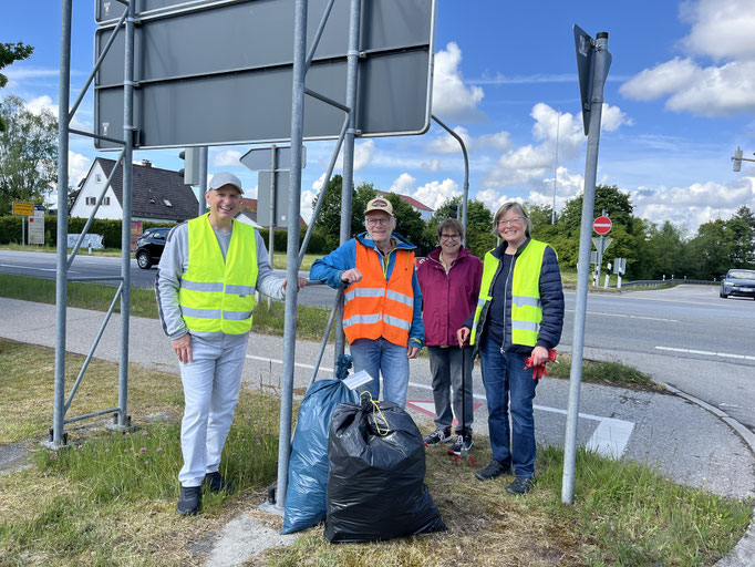 17.05.2026  Heute zu fünft und zwei große Säcke Müll / Augsburger Str.