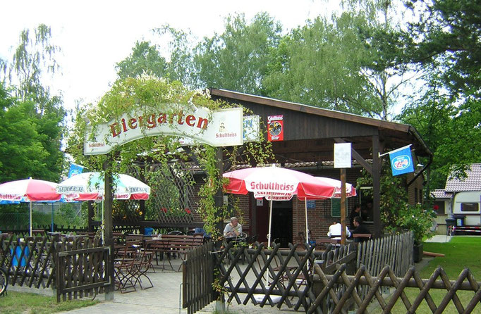 Biergarten- Badestrand Karlslust