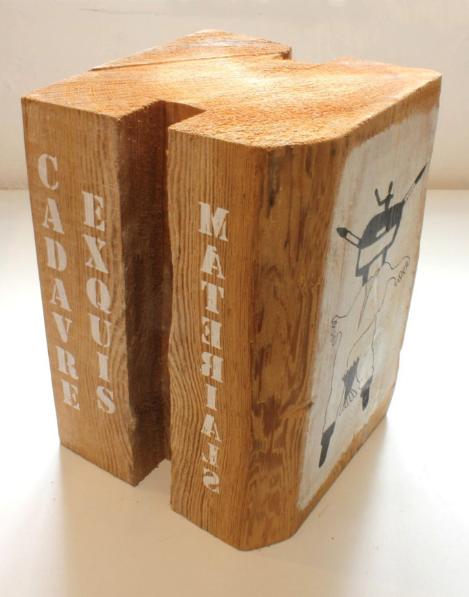 Siebdruck auf einer Holzpfette in der Craftschöpferey.
