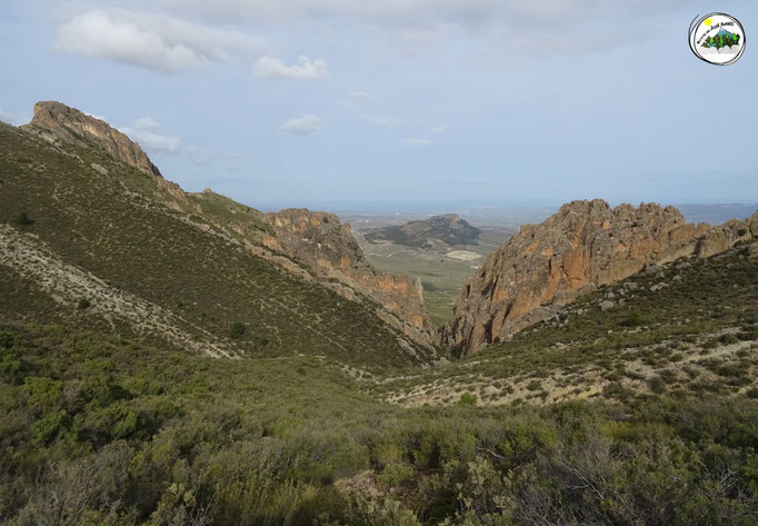 Barranco del Perejil y cerros de Fique