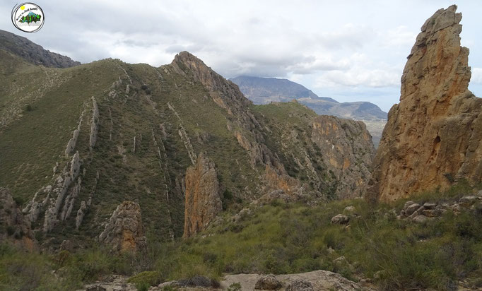 Las vistas desde esta zona al barranco del Perejil son una pasada.