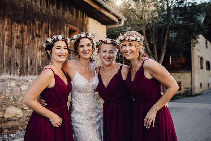 Braut 2019 Riana und Trauzeuginnen, Airbrush Make-Up, Fotos: Jrene Studer