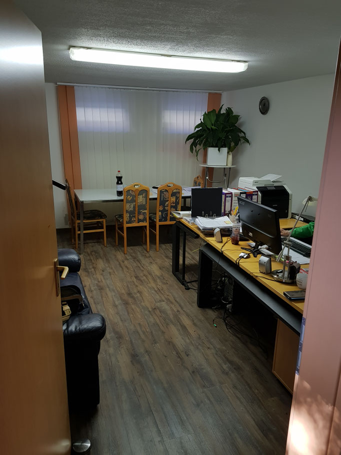 Büro und Besprechungsraum