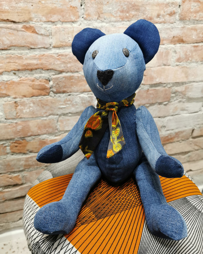 Upcycling Bär aus Denim