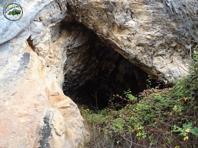 Cueva de la Higuera