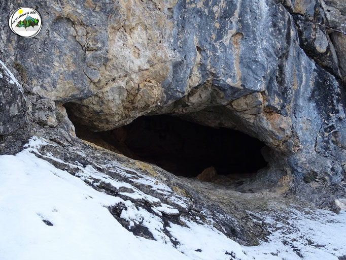 Cueva de la Liota