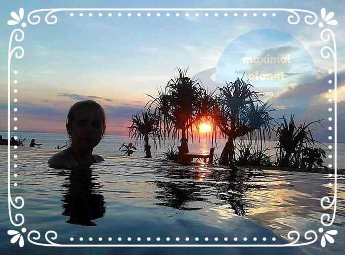 Abends im Infinity Pool Lambongan Dodol