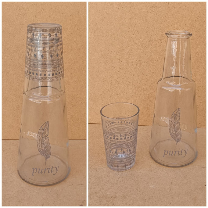 Botella con vaso. Ref 26064. 27X9,5