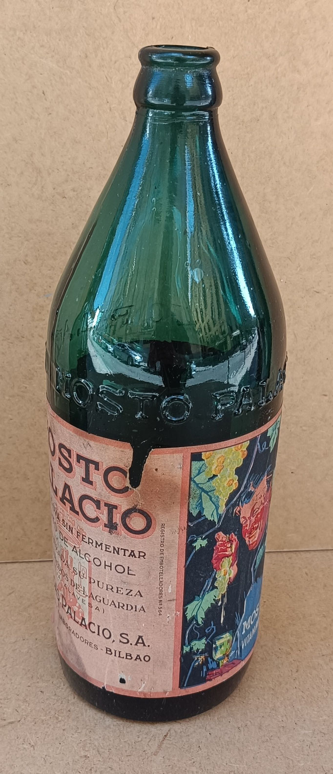 Botella antigua Mosto Palacio. Ref GOY. 25x8