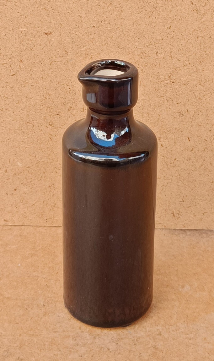 Botellita cerámica. Ref 65062220. 14,5x5