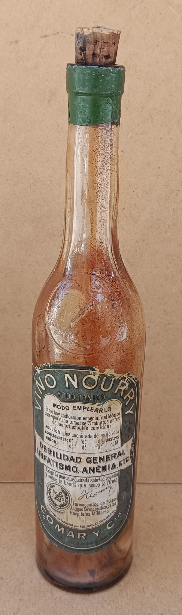 Botella antigua vino Nourry. Ref GOY. 28x5