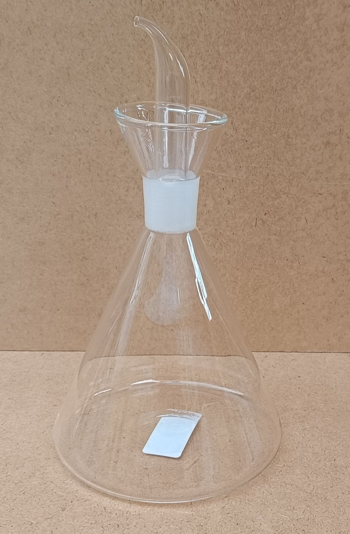 Frasco cristal borosilicato cónico (aceitera antigoteo). Ref 10000. 11x15. Capacidad 1L