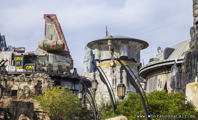 Star Wars Galaxy's Edge Disneyland Anaheim