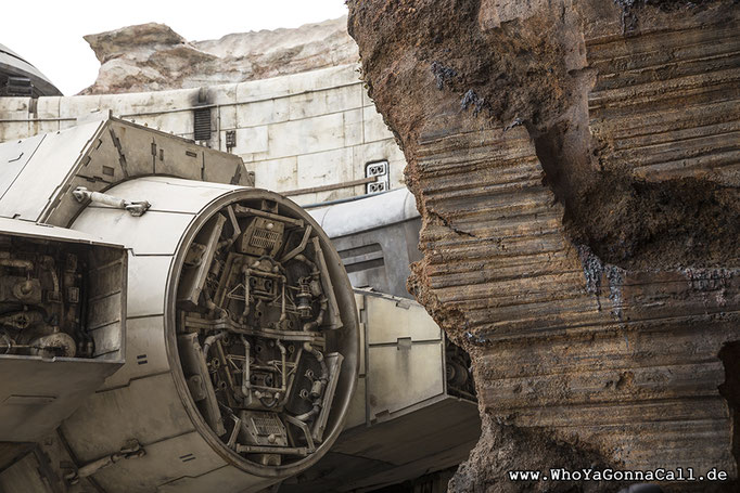 Star Wars Galaxy's Edge Disneyland Anaheim