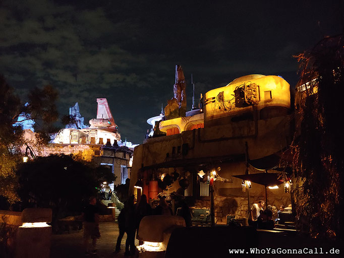 Star Wars Galaxy's Edge Disneyland Anaheim