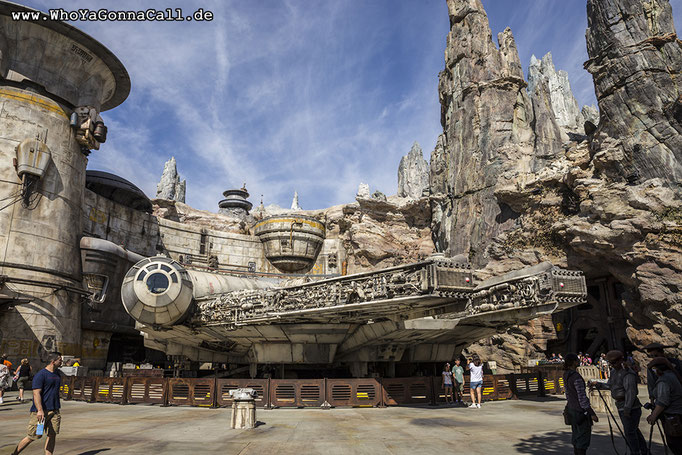 Star Wars Galaxy's Edge Disneyland Anaheim