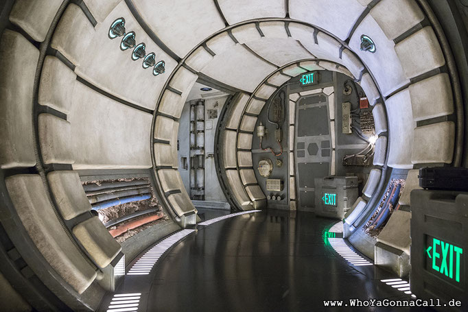 Star Wars Galaxy's Edge Disneyland Anaheim