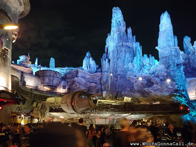 Star Wars Galaxy's Edge Disneyland Anaheim