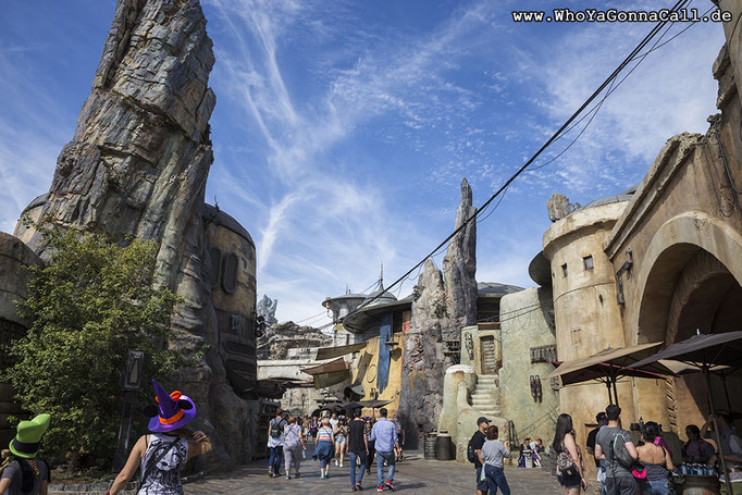 Star Wars Galaxy's Edge Disneyland Anaheim