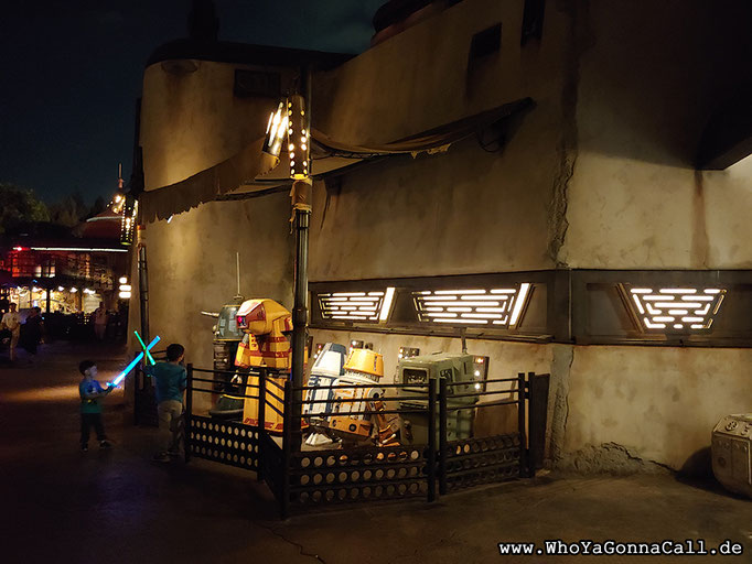 Star Wars Galaxy's Edge Disneyland Anaheim