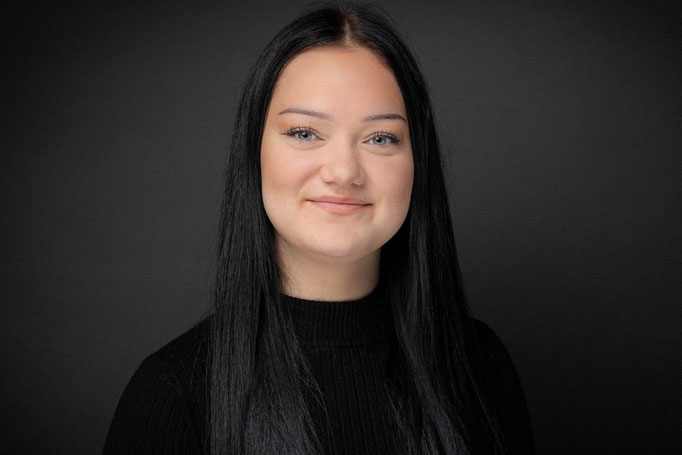 Michelle Baumtrog Beratung Uhren & Schmuck & Trauringe