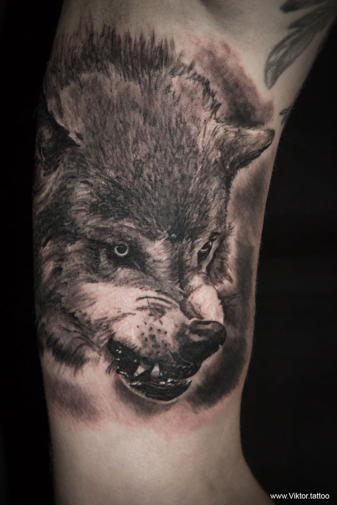Tattoo by Viktor Meyer