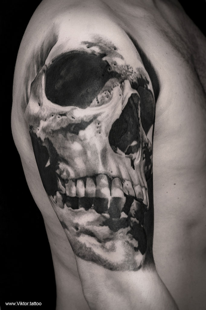 Tattoo by Meyer Viktor