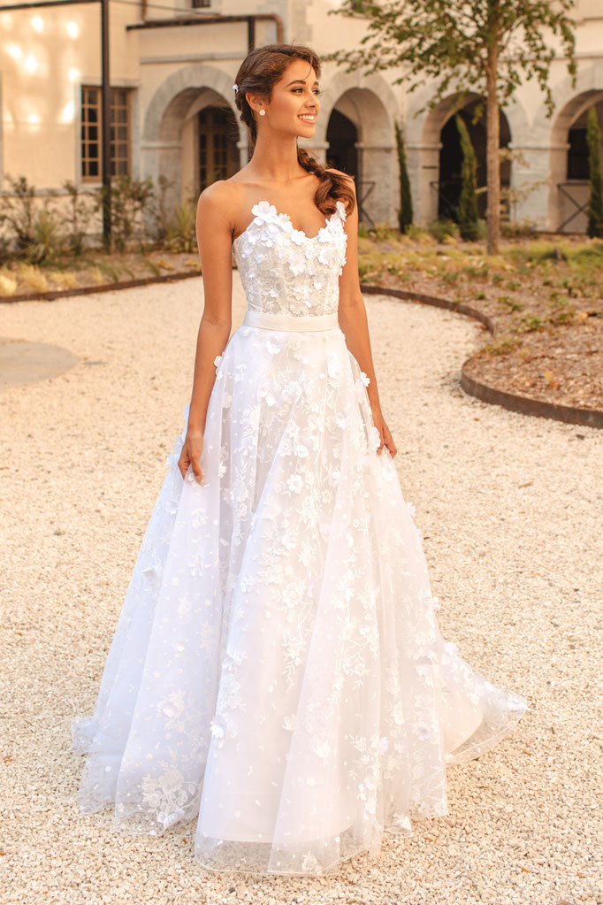 Robe de mariee fleur top