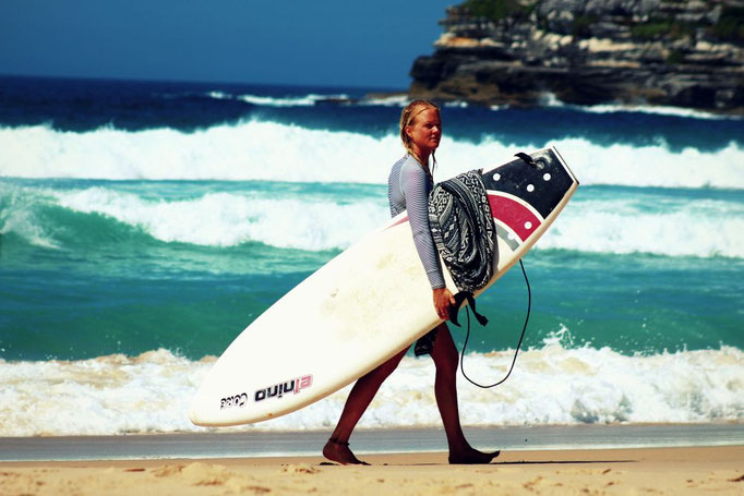 Surfer am Bondi Beach, Sydney