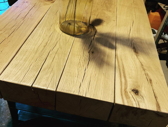 TABLES SUR MESURE EN CHÊNE MASSIF 