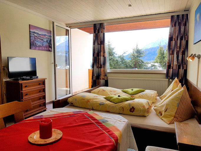 Wohn-Schlafraum A - Aussicht - Haus Löger Apartments - Windischgarsten