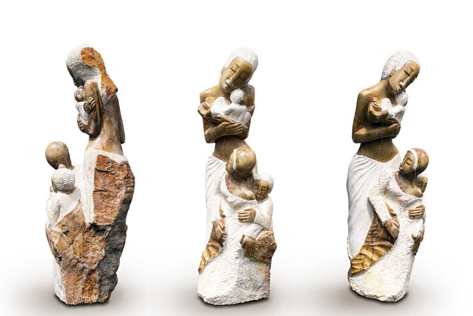 Shona Art Skulptur handgefertigt aus weißem Opal Stein. Wunderschöne "Familien" Skulptur H 98 cm / 80 kg. © copyright NEUERRAUM Recklinghausen