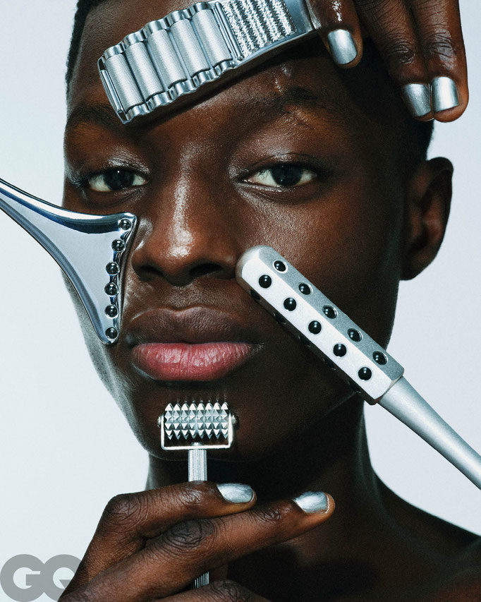 GQ Magazine by Flavien Prioreau & Zoé Kovacs Model Molibo Sow hair Nelson Stylist Pierre Dufait Visual Editor Louise Cartier-Bresson