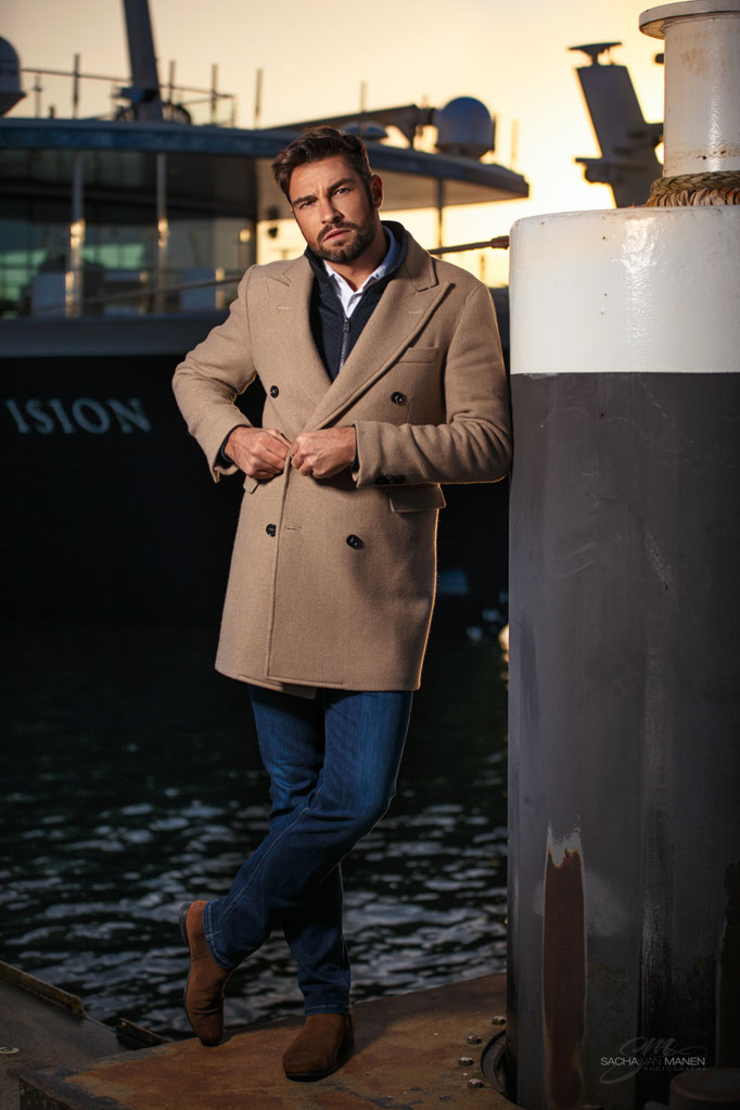 Fotograaf: Sacha van Manen- Model: Maurice Vos- Make-up & hair: Jacqueline Huijssoon