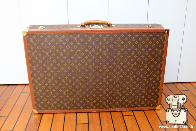 Valise bisten Louis Vuitton 80 arriére