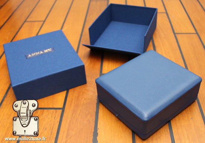 Made-to-measure protective overbox, high jewelry jewelry box made in France