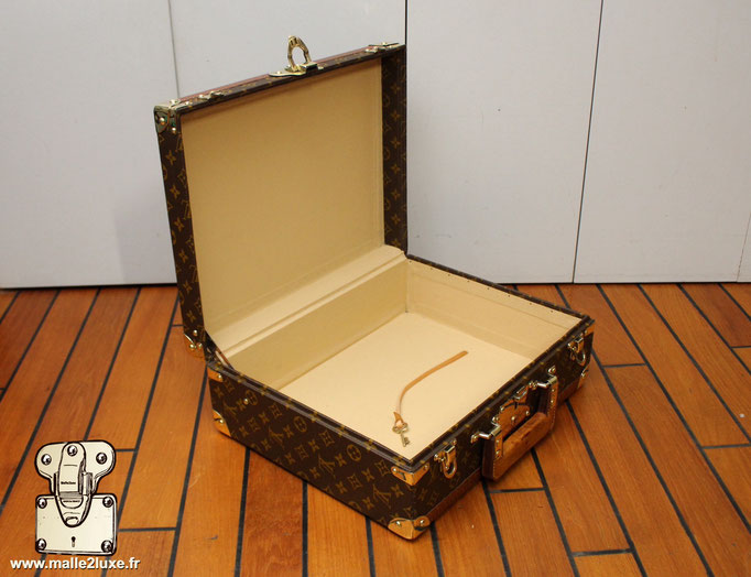 Cotteville 40 - M21424 Edition 70'S Louis Vuitton suitcase vintage for sale