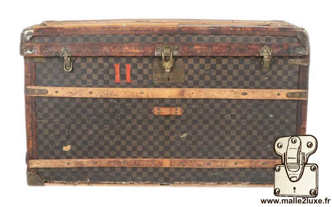 malle courrier toile damier aux états unis