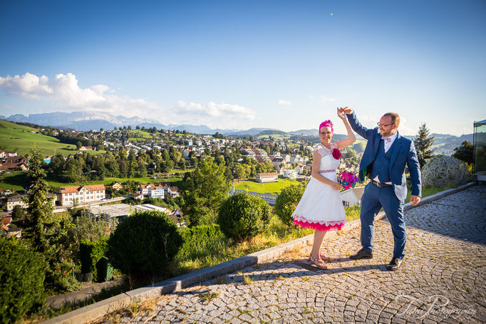 Hochzeitsfotografie im Restaurant Rüti, Herisau - mit Alpenblick